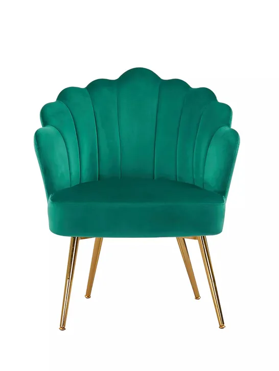 KIERA FABRIC ACCENT CHAIR IN GREEN