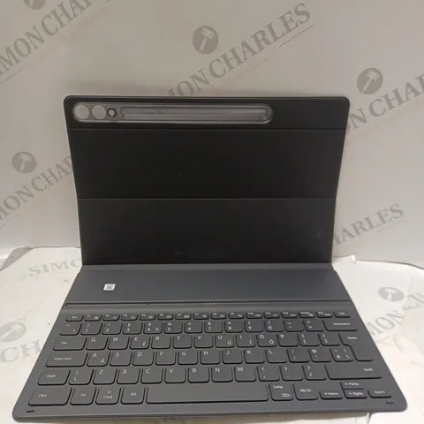 SAMSUNG BOOK COVER KEYBOARD SLIM