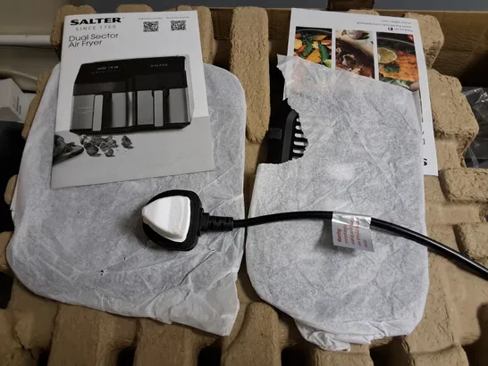 BOXED SALTER DUAL SECTOR AIR FRYER