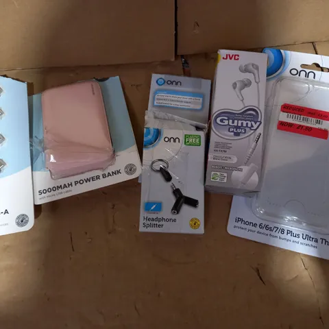 LOT OF 6 ITEMS INCLUDING USB CABLE, POWER BANK, HEADPHONES