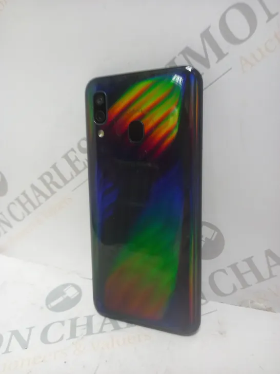 SAMSUNG GALAXY A40 SMARTPHONE 