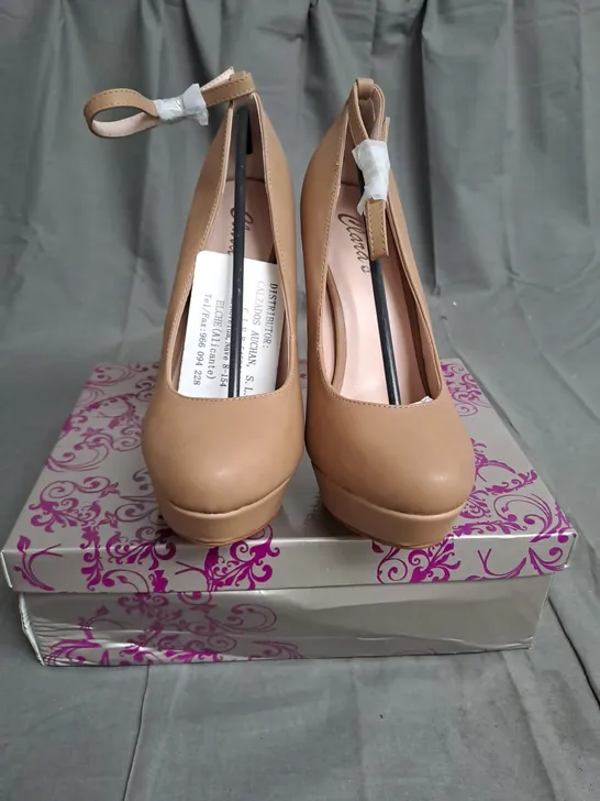 BOXED LOT OF 10 PAIRS OF CIARA'S LADIES HIGH HEELED SHOES. VARIOUS SIZES