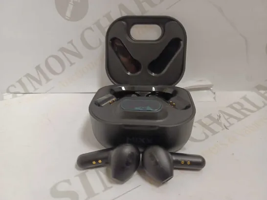 MIXX STREAMBUDS HYBRID CHARGE TRUE WIRELESS EARBUDS