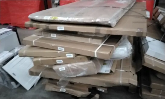 PALLET OF ASSORTED SHOWER PANELS AND DOORS