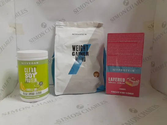 BOX OF 4 ITEMS TO INCLUDE MYPROTEIN BARS, WEIGHT GAINER BLEND AND MY VEGAN CLEAR SOY PROTEIN