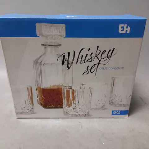 BRAND NEW BOXED 5-PIECE WHISKY SET