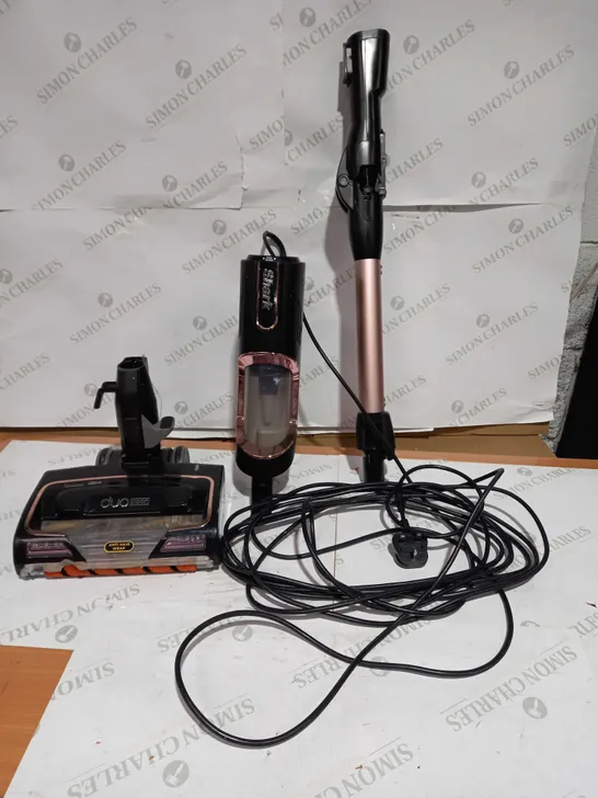 SHARK CORDED STICK VACUUM HZ500UKT