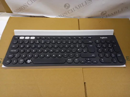 LOGITECH K780 MULTIDEVICE KEYBOARD