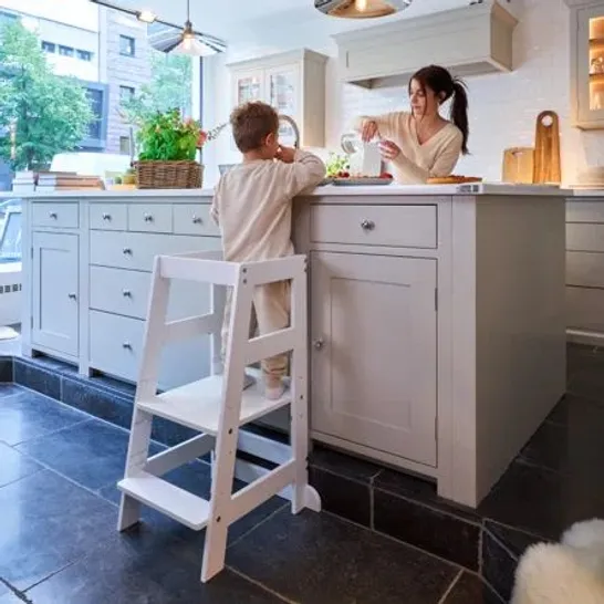 A BOXED HARTZELL WHITE 2-STEP FOOT STOOL