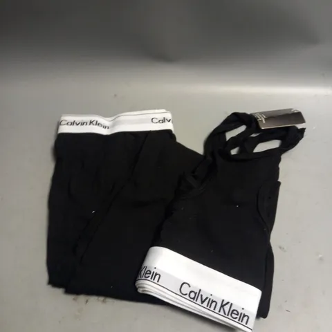 BOXED CALVIN KLEIN LADIES CROP TOP AND LEGGINGS SET BLACK SIZE MEDIUM