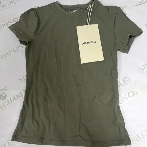 ADANOLA SHORT SLEEVE LONGLINE TOP IN OLIVE GREEN SIZE SMALL