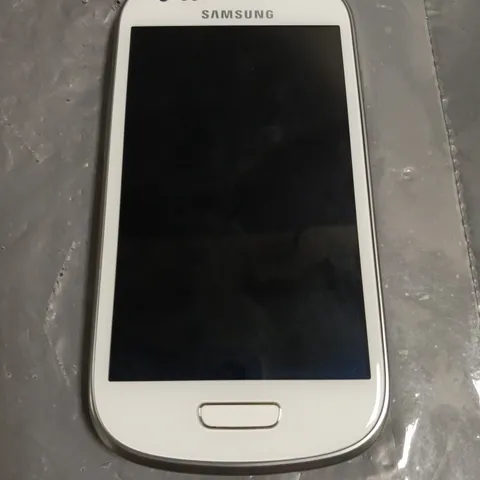 SAMSUNG GT-I8190