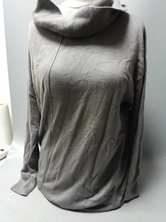 HEN DE JIFI LONG SLEEVED JUMPER IN GREY SIZE L