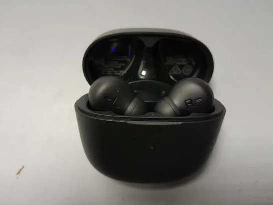 BOXED PHILIPS 2000 SERIES TRUE WIRELESS EARBUDS IN BLACK