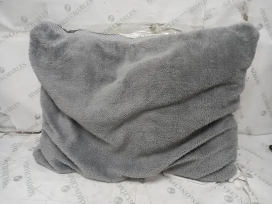 DOG NED PILLOW IN GREY