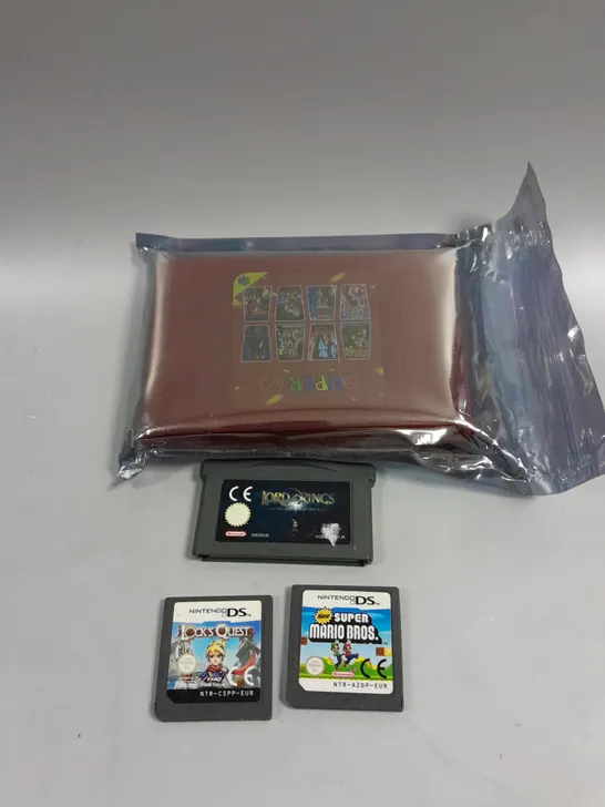 4 X ASSORTED CARTRIDGE GAMES TO INCLUDE SUPER MARIO BROS, LORD OF THE RINGS, LOCKS QUEST ETC 