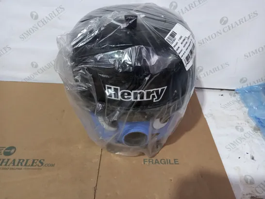 HENRY HVR160 BAGGED CYLINDER VACUUM