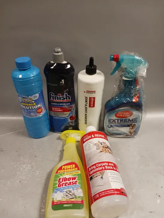 APPROXIMATELY 15 ASSORTED HOUSEHOLD PRODUCTS TO INCLUDE BUBBLE SOLUTION, ELBOW GREASE, CARPET CLEANER ETC - COLLECTION ONLY 