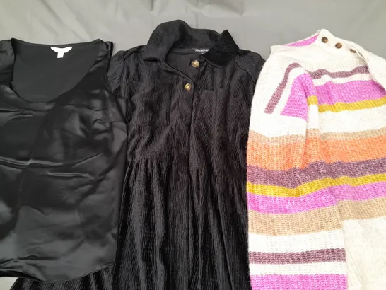 BOX OF APPROXIMATELY 15 ASSORTED CLOTHING AND FASHION ITEMS IN VARIOUS STYLES AND SIZES TO INCLUDE DANNII MINOGUE, NINA LEONARD, WHITE STUFF, ETC - COLLECTION ONLY