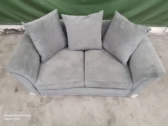 DESIGNER FABRIC UPHOLSTERED 2 SEATER SOFA IN GREY