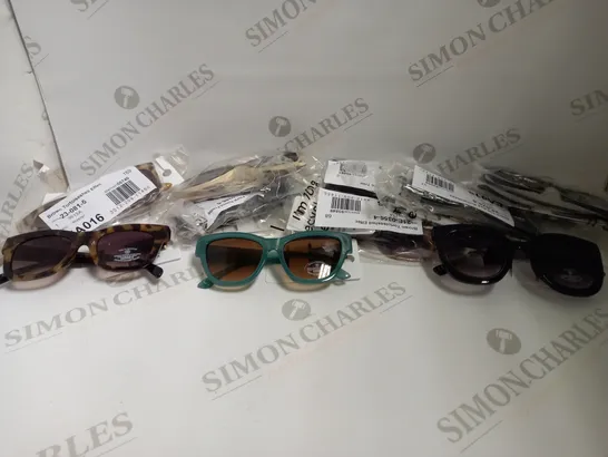 BOX OF APPROX 10 ASSORTED NEW LOOK FASHION SUNGLASSES IN VARIOUS COLOURS AND STYLES