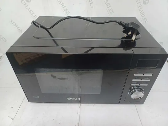 SWAN 20L 700W DIGITAL MICROWAVE IN BLACK RRP £64