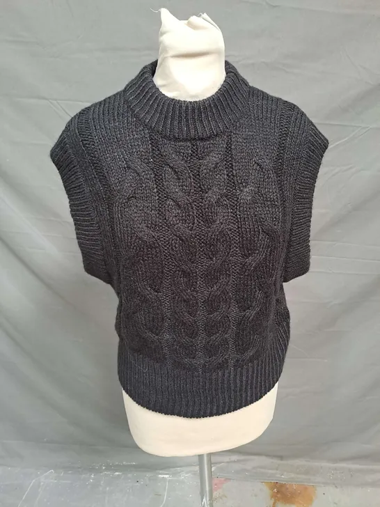 CRYSTAL KOBE CABLE KNIT VEST IN BLACK SIZE S