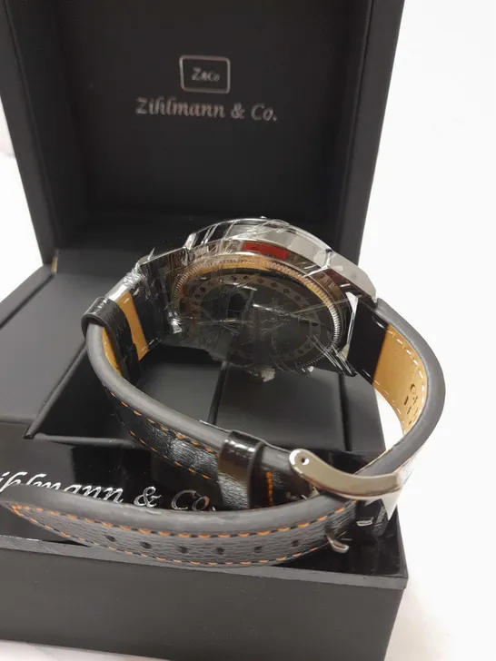 ZIHLMANN & CO GREY TRIPLE DIAL BLACK LEATHER STRAP WATCH