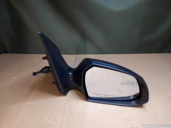 RIGHT HAND DOOR WING MIRROR 