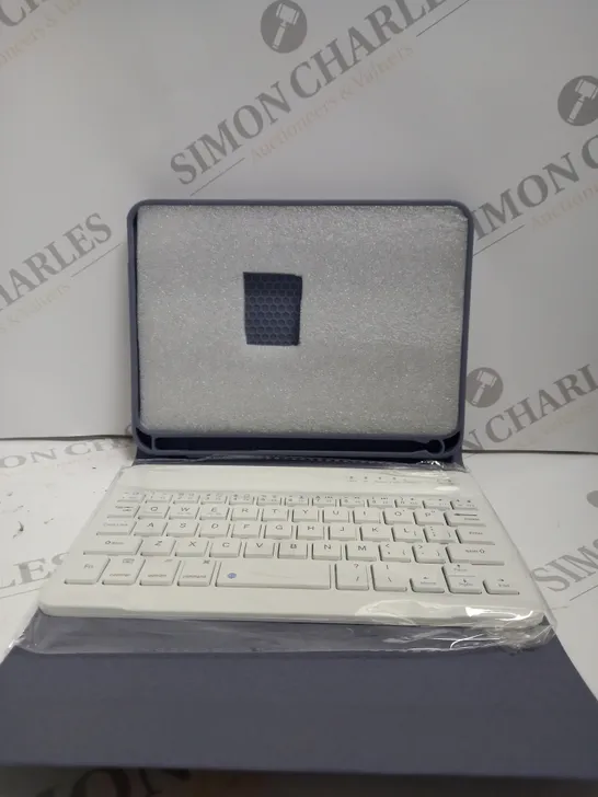 BOXED SMART KEYBAORD CASE ULTRA THIN SMART KEYBOARD CASE IPAD MINI 6 