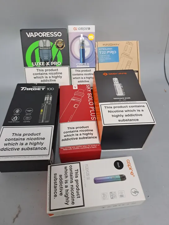 BOX OF APPROXIMATELY 15 ASSORTED E-CIGARATTES TO INCLUDE VAPEROSSO , ASPIRE, INNOKIN ETC.