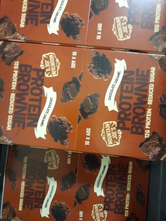 LOT OF 6 (10 X 60G) PACKS OF MOUNTAIN JOE'S PROTEIN BROWNIES - CHOCOLATE CARAMEL 