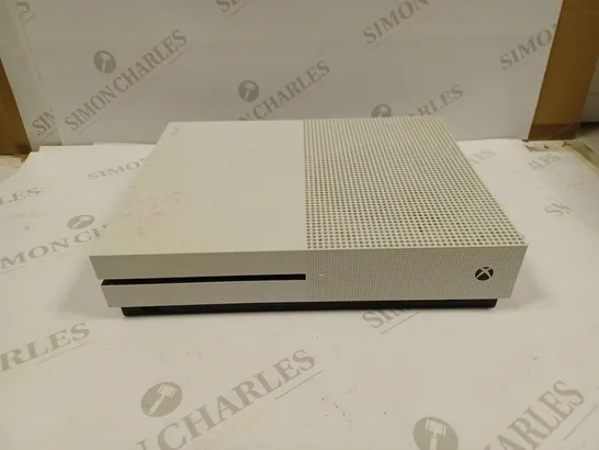 XBOX ONE S - WHITE 