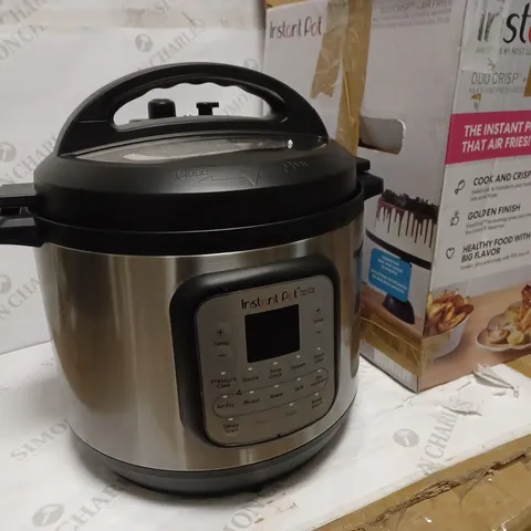 INSTANT POT DUO CRISP + AIR FRYER 8L MULTICOOKER