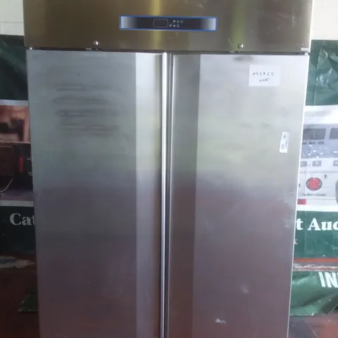 LARGE DISPLAY FRIDGE 