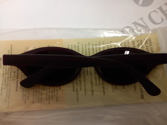 APPROXIMATELY 10 DIERRE STING SUNGLASSES - BOXED