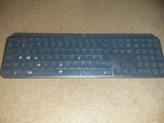 LOGITECH MX KEYS ADVANCED WIRELESS ILLUMINATED KEYBOARD