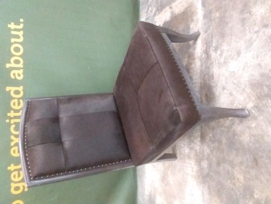 DESIGNER COW HIDE EFFECT OCCASIONAL CHAIR WITH STUDDED DETAIL AND SQUARE PANNELLING 