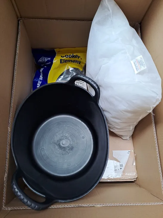 BOX OF APPROXIMATELY 5 ITEMS TO INCLUDE BUCKET, PILLOW, OVEN ELEMENT ETC - COLLECTION ONLY