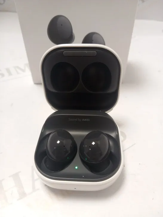 BOXED SAMSUNG GALAXY 2 BUDS