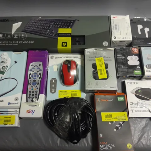 LOT OF APPROXIMATELY 40 ASSORTED TECH ITEMS TO INCLUDE SILENT KEYBOARD, SHARP SPEAKER SYSTEM AND TRUE WIRELESS EARBUDS