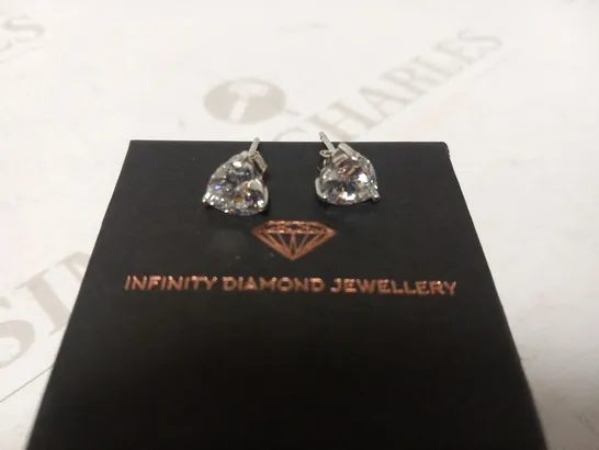 BOXED INFINITE DIAMOND JEWELLERY HEART SHAPED STUD EARRINGS