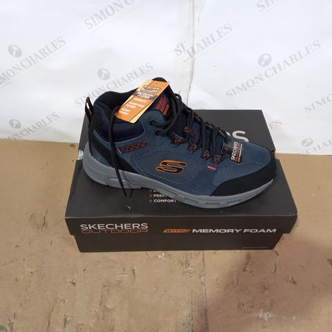 BOXED PAIR OF SKECHERS - SIZE 9