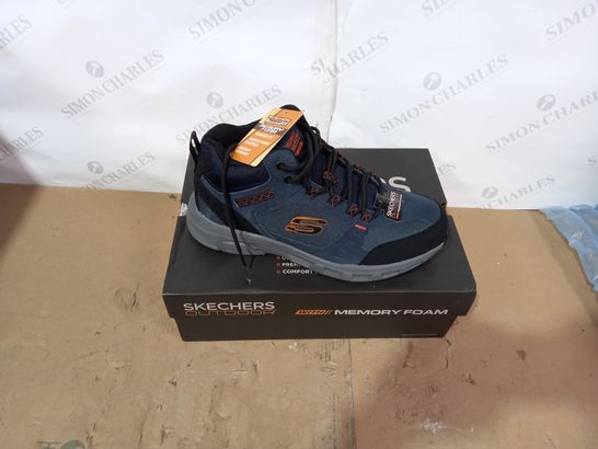 BOXED PAIR OF SKECHERS - SIZE 9