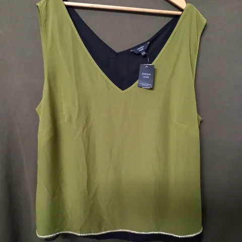 JOANNE HOPE V-NECK GREEN LAYERED BLOUSE - UK 26