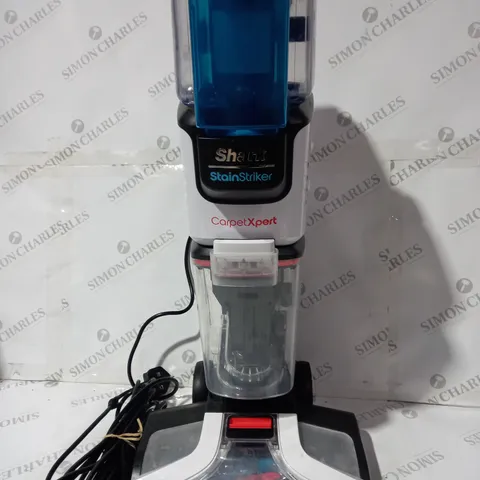 SHARK CARPET XPERT DEEP CARPET CLEANER & BUILT IN STAIN STRIKER EX200UK - COLLECTION ONLY