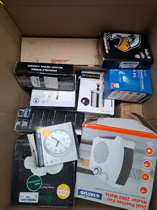 BOX OF APPROXIMATELY 15 ASSORTED ITEMS TO INCLUDE - RETAINER CLEANER, LED HEADLIGHT KIT, CLOCK ETC