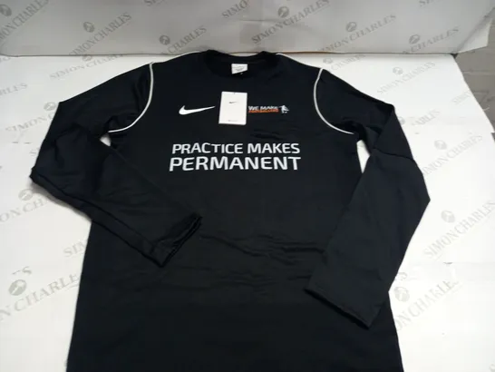 NIKE DRI-FIT CREW NECK JUMPER - M