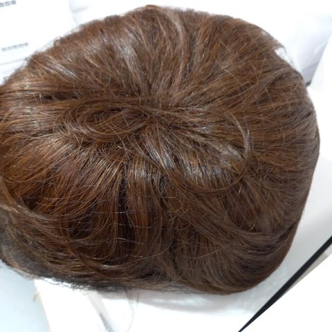 EASILOCKS HAIR BUNDLE FUDGE BROWNIE APPROX. 7 BOXES