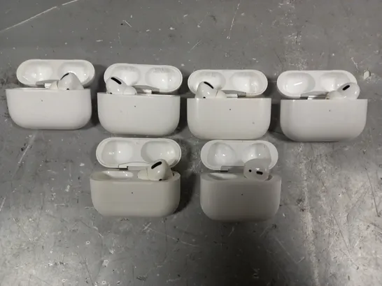 6 X APPLE AIRPOD WIRELESS EARPHONES WITH CHARGING CASES 